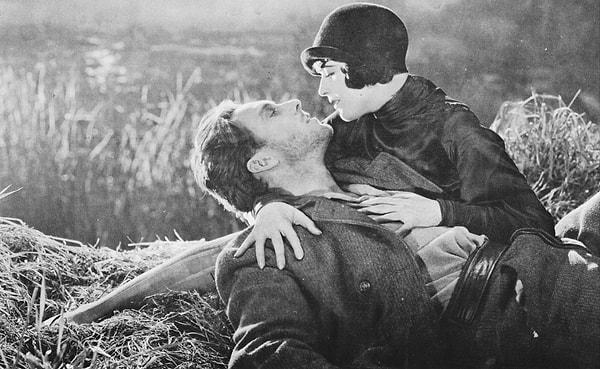4. Şafak (1927)  | IMDb 8.3