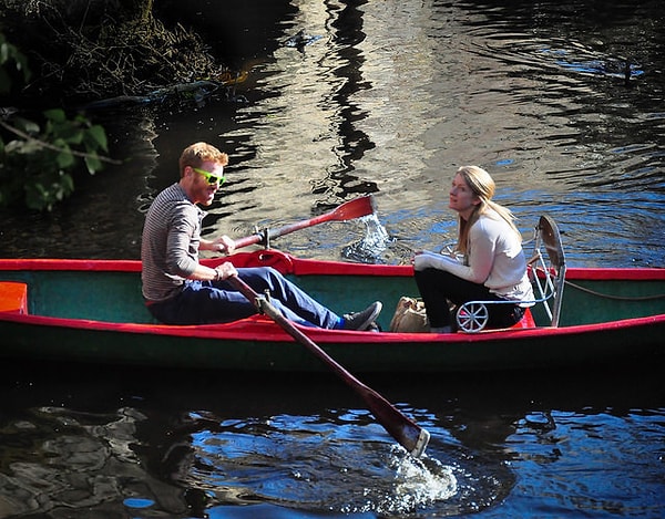 2. Несмотря на то, что вы прекрасно знаете о недостатках друг друга, вы предпочитаете не замечать их или превращать их в достоинства