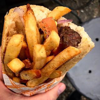 8. Греция: сэндвич "Vromiko"