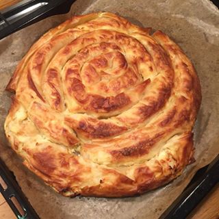 10. Болгария: Banitsa с айраном