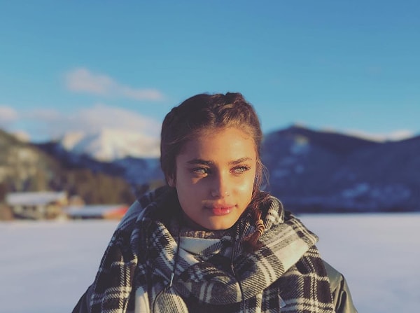 8. Попробуйте определить возраст этой модели!