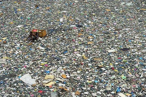 Her gün 2 milyon ton atık, su kaynaklarına bırakılıyor.