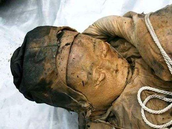 15. The Wet Mummy (Lived 700 years ago) :  CHINA
