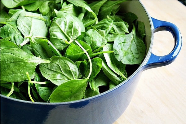 3. Шпинат - всему голова!