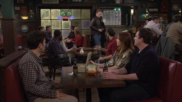 6. Conan O'Brien was once an extra at MacLaren's Pub and didn't have a single line.