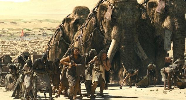7. When the pyramids were being constructed in Egypt, mammoths still roamed the Earth.