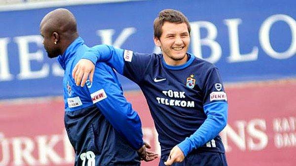 Trabzonspor altyapısından yetişen genç futbolcu Batuhan Artarslan, Şanlıurfaspor'da kiralık olarak forma giyiyor.