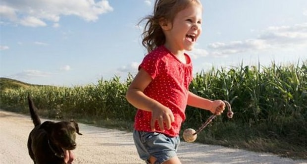 Cocuklarin Bir Kopekle Buyumesinin Gelisimlerine Sagladigi 11 Katki Cocuklarin Bir Kopekle Buyumesinin Gelisimlerine Sagladigi 11 Katki