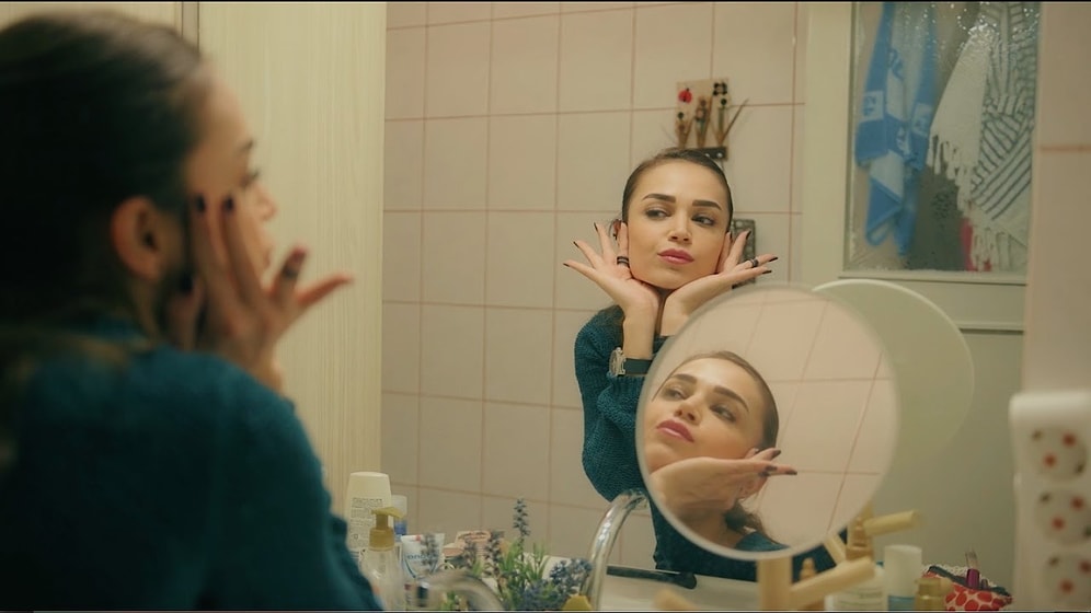 Makyaj Bağımlısı Olduğunuzu Gösteren 7 Davranış