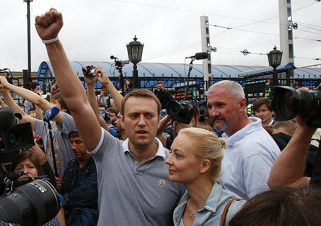 Protesto gösterileri muhalif lider Alexei Navalny’nin çağrısıyla başladı.