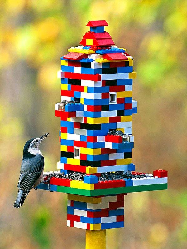 6. Lego Kuş Yemliği