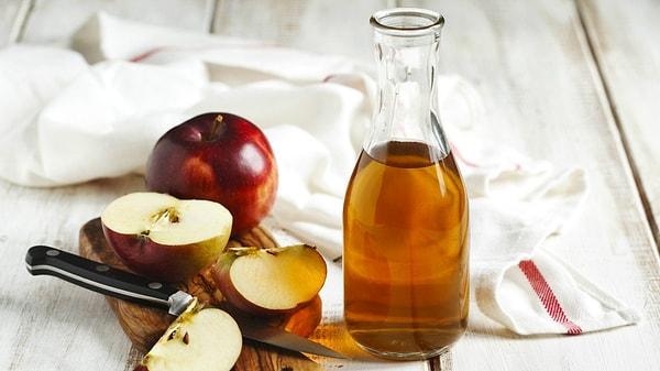 14. Düzgün bir metabolizma için asit-baz dengesi çok önemli. Bunu sağlamak için de elma sirkesi birebir.