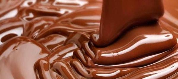 2. Çikolatanın en çok tüketilen hali: Sütlü Çikolata