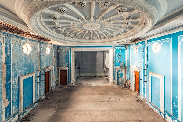 10. Театр, Гагра