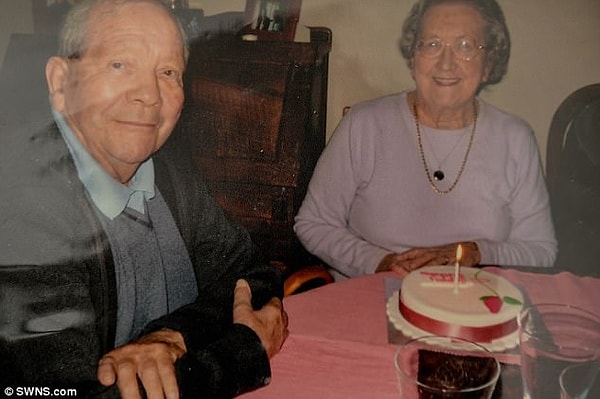 9. Несмотря на важность и ответственность ее работы, забота о муже всегда была в приоритете у Филис