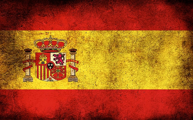 İspanyol.
