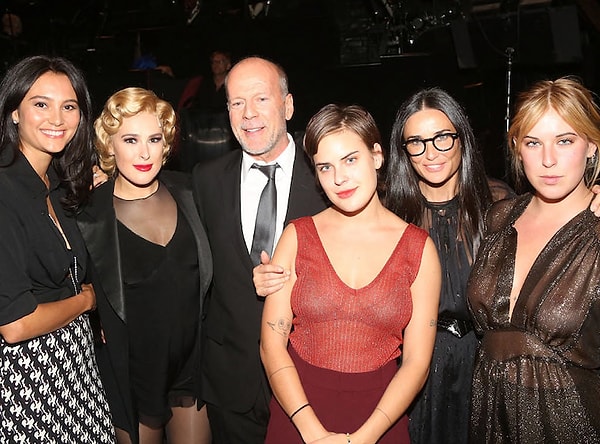 5. У Деми и Брюса три общие дочери: Румер, Скаут и Талула.