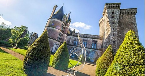 Хотите провести каникулы в замке Красавицы и Чудовища? Теперь у вас есть эта возможность!