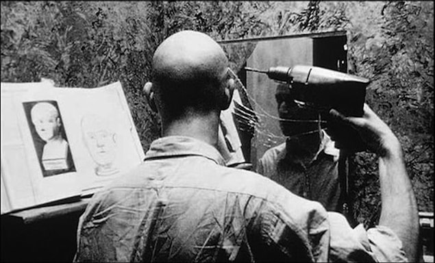 9. PI (1998, Darren Aronofsky)