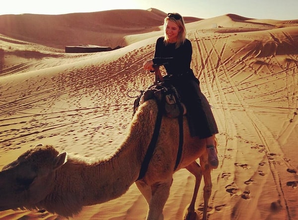 2. Ева путешествует не только по работе, но и для души. На фото вы можете видеть ее во время отдыха в Марокко