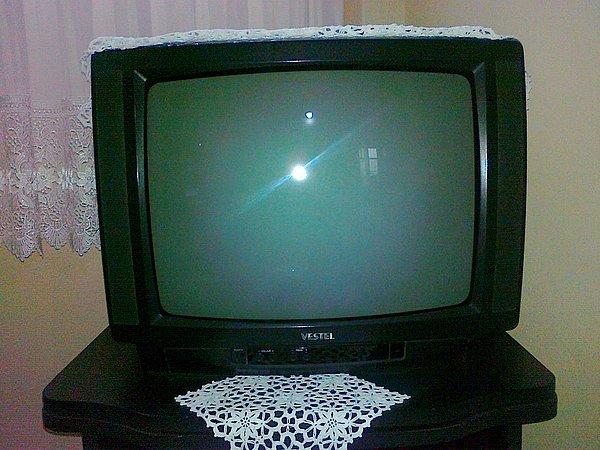 8. Teknolojinin yenilenmesine hiç ihtiyaç duyulmamış tüplü televizyon