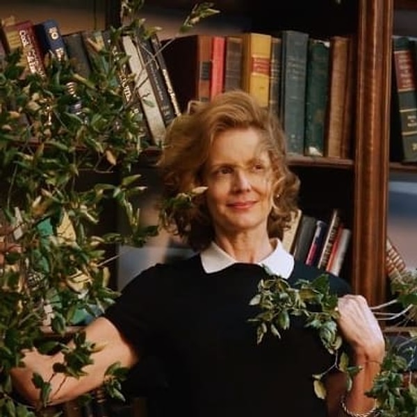 11. Даже сестра Баффи Дон (Мишель Трахтенберг) и мама Джойс (Кристин Сазерленд) присутствовали на фотосессии.