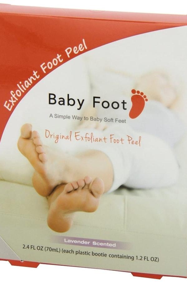 1. Ayağınızın altında kuru pullar oluşuyorsa, Baby Foot marka pulları dökmeye yardımcı olan maskeyi deneyin.