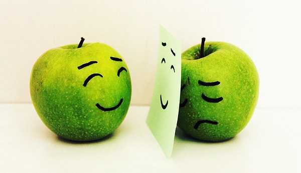 9. Вместо того, чтобы целый день ныть по поводу своего плохого настроения, просто скажите одну фразу: "Мне нужно тебя сегодня увидеть, потому что..."