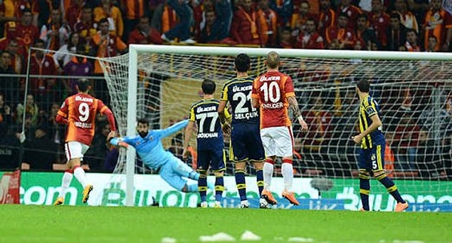 9. Sneijder'in Volkan'ı çaresiz bıraktığı an.