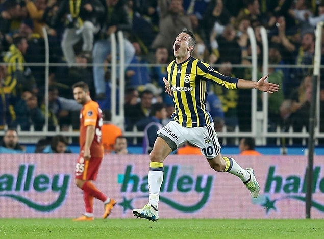14. RVP'nin gerçek Fenerbahçeli olduğu an.