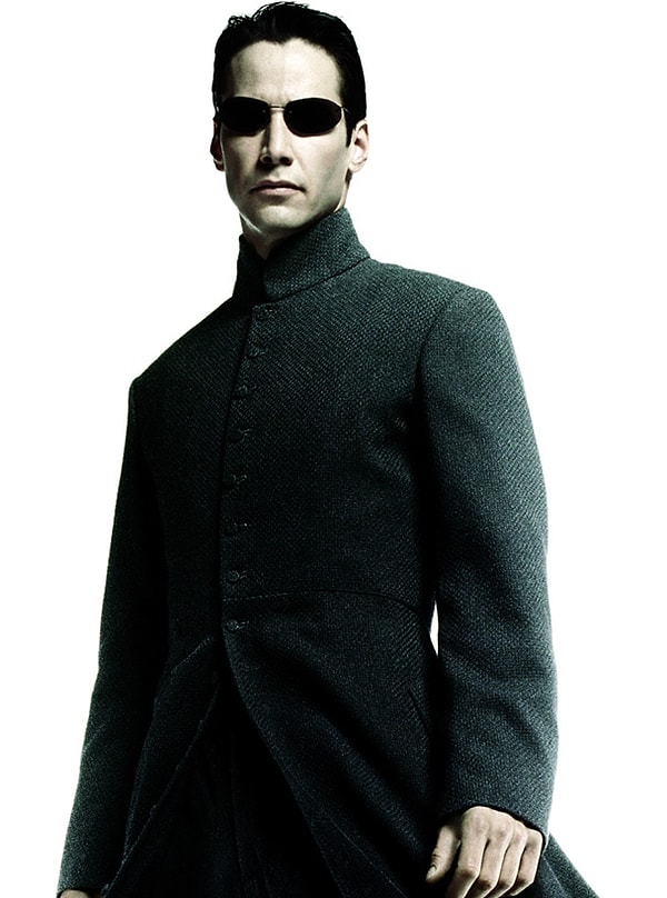 8. Киану Ривз украл фишку Брюса Ли, чтобы использовать ее в фильме: в киноленте "Выход дракона" культовый боец начинал драку с потирания носа большим и указательным пальцем