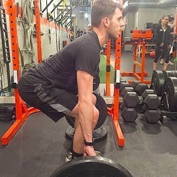 8. Вместо того, чтобы сравнивать себя с другим людьми, старайтесь сами быть лучше, чем вчера!