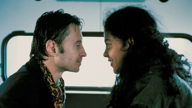 14. Carla'nın Şarkısı / Carla’s Song (1996)
