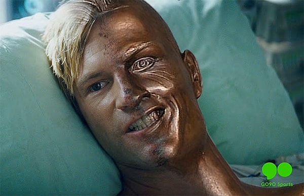 15. Двуликий Криштиану.