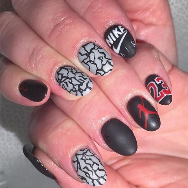 12. Обувь Майкла Джордана