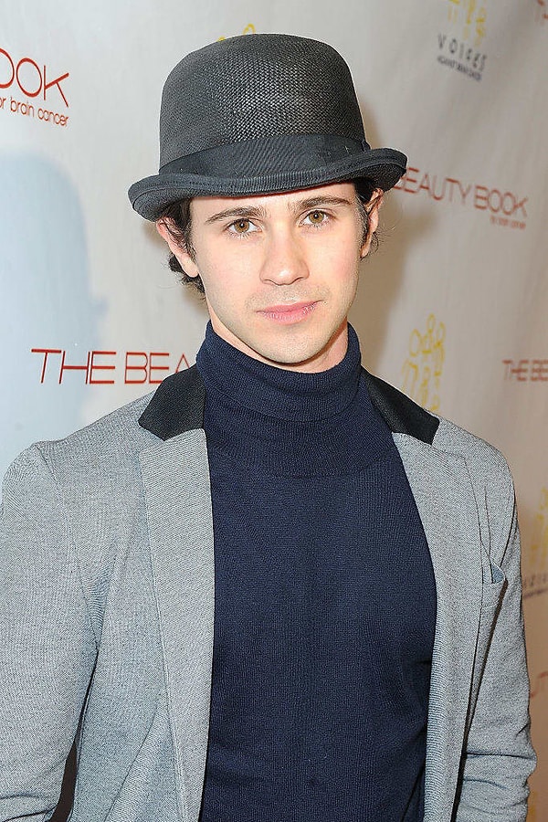 10. Эрик ван дер Вудсен, известный как Коннор Паоло