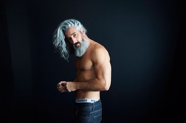 5. Рон Джек Фоли - 50 лет