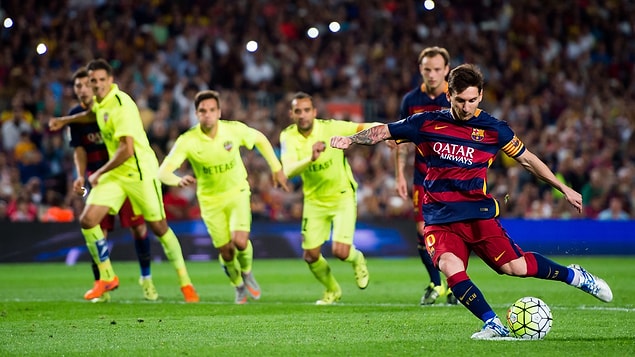 9. Şu ana dek 21 penaltıyı art arda gole çeviren Messi, kazanılan 25 penaltıyı da art arda gol yapan Ronald Koeman'ın bu rekorunu geçemedi.
