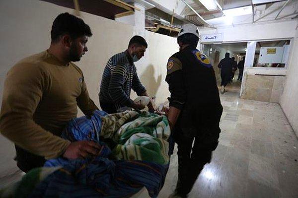 Bugüne kadar kimyasal saldırı iddialarını yalanlayan Şam yönetimi, muhaliflerin kimyasal silah deposunun patlaması sonucu insanların hayatlarını kaybettiğini açıkladı.