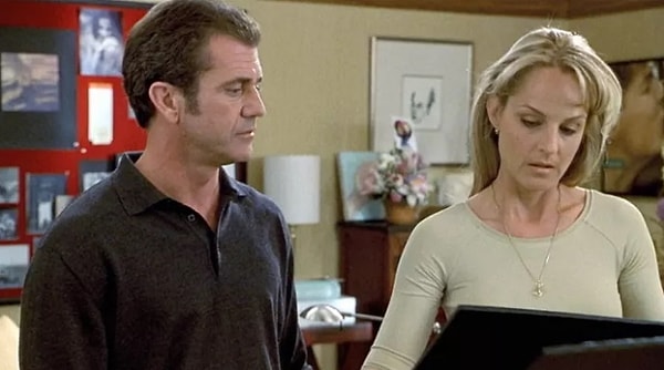 7. Или клише с парнем, влюбленным в абсолютно равнодушную к нему женщину?