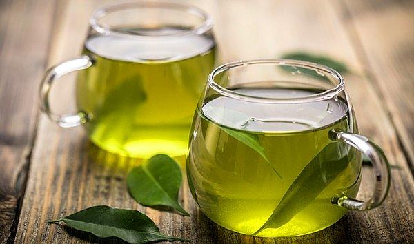 1. Yeşil çay ile hem metabolizmanızı hızlandırın hem de enerjik olun.