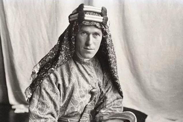 10. The real Lawrence of Arabia was a statesman, a war hero, and a talented author.