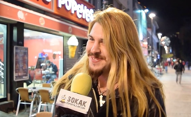 21. "Sokak Röportajları ekibi dünyanın dört bir tarafında dolaşmaya devam ediyor. Bu sefer farklı ülkelere 'Türkiye veya Türk deyince aklınıza ne geliyor?' diye sorduk. İşte yanıtlar..."