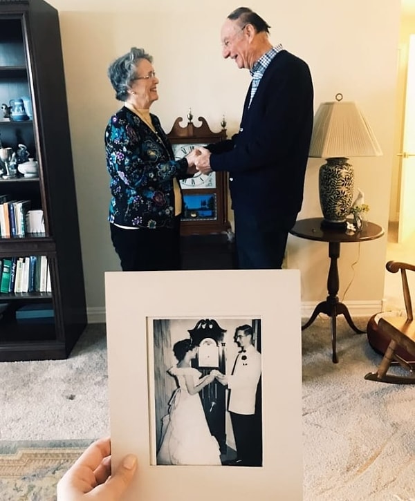 2. «Мы обнаружили, что любим друг друга так же сильно, как когда нам было по 17 лет, - говорит она. – Мы смеялись все над теми же шутками».