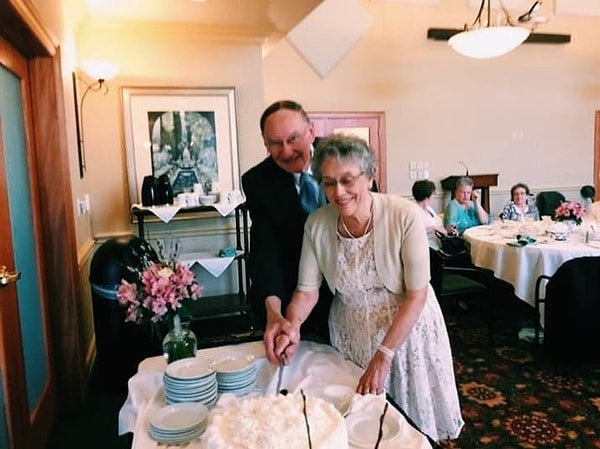 7. У молодоженов все просто замечательно. «Я снова чувствую себя молодой, - говорит Кеворкян. – И он тоже чувствует себя молодым».