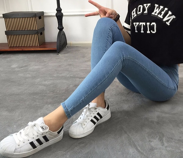 5. И вообще, для вас нет разделения моделей джинсов по длине, ведь все они вам по щиколотку: