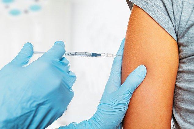 12. İlk kanser aşısının onaylanması (2010)