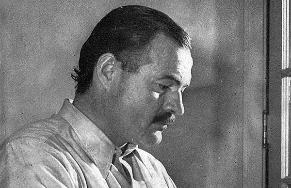 Ernest Hemingway, hayatı da eserleri kadar ilginç olan gizemli bir şahsiyet.