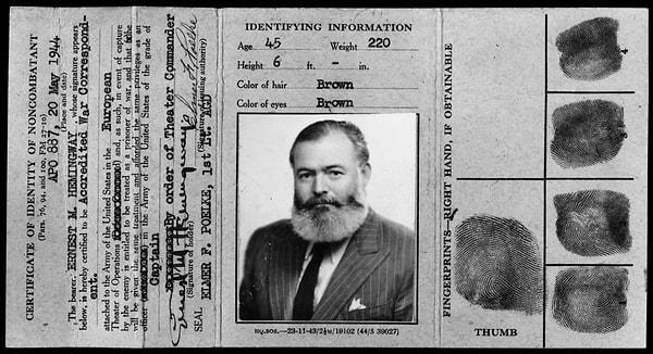 Reynolds'a göre Hemingway ne ABD düşmanı, ne de komünizm sevdalısıydı.