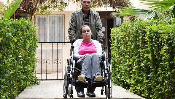 Yurttan Manzaralar: Engelli Kadın İçin Apartmana Yapılmak İstenen Rampaya Komşuları Engel Oldu...